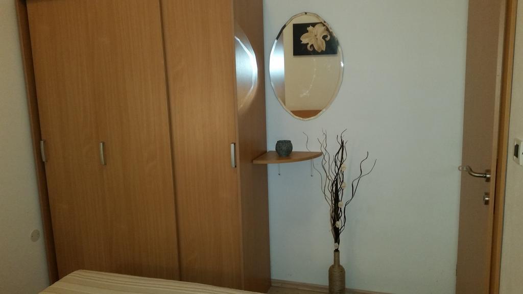 Apartments Davor Umag Rum bild