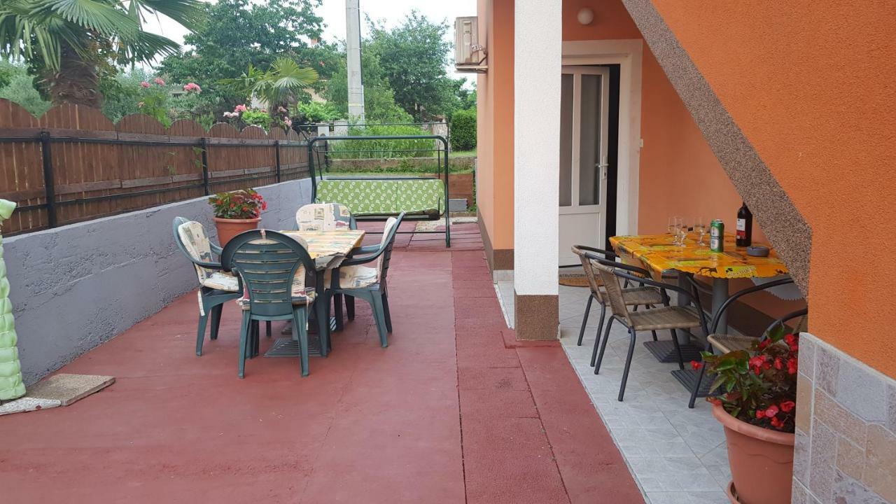 Apartments Davor Umag Exteriör bild